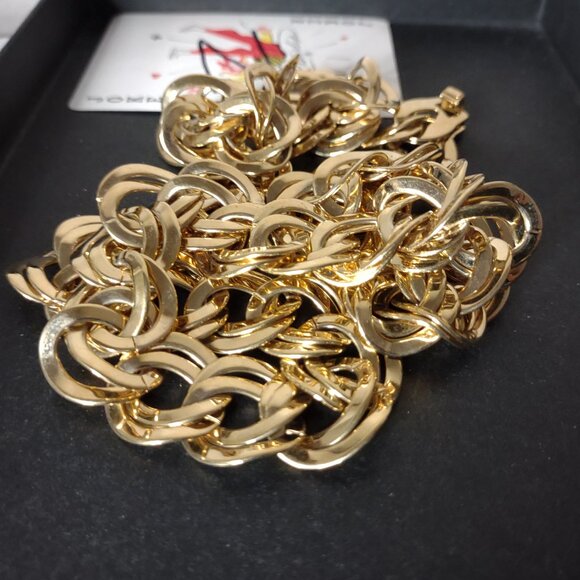 Gold Tone Large Link Chain Necklace - Picture 2 of 6